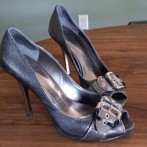 Guess silver buckle 4 inch heels